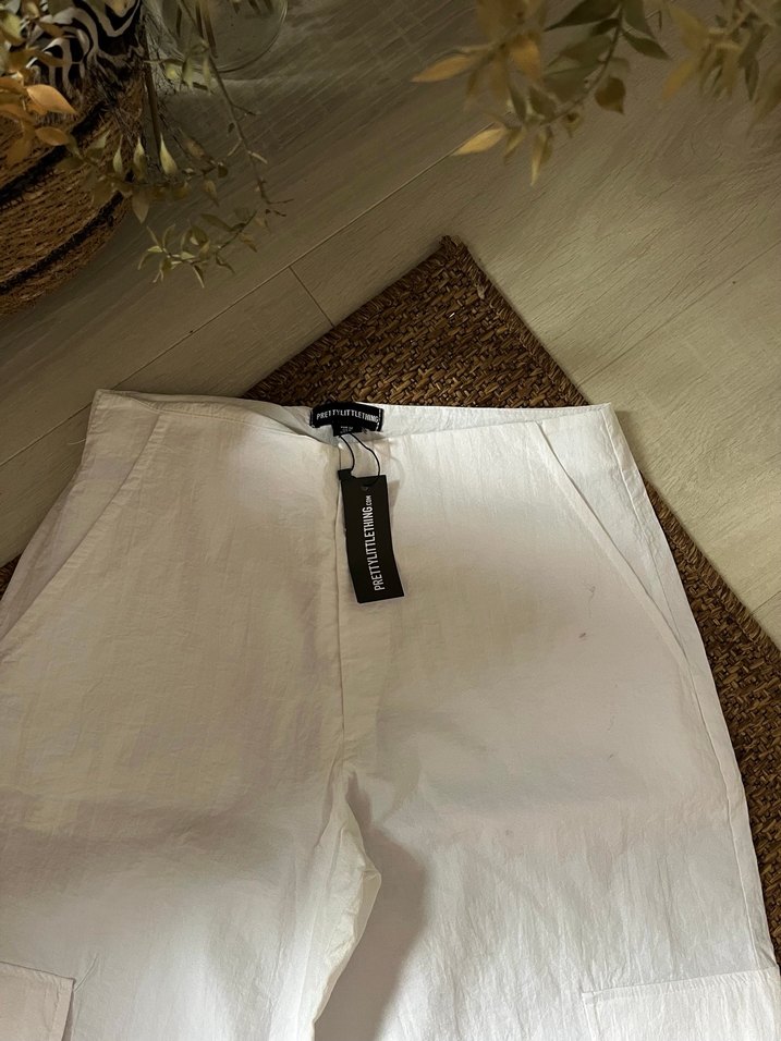 Beyaz Keten Salaş Midi Kadın Pantolon - Görsel 3