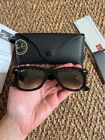 Beden Rayban Wayfarer