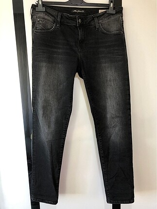 Mavi Jeans