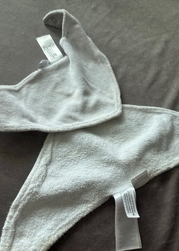 Baskılı Beyaz Bebek Önlüğü sellik - Görsel 3