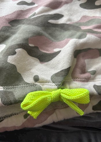 Zara Kamuflaj Desenli Kapüşonlu Kız çocuk Sweatshirt - Görsel 2