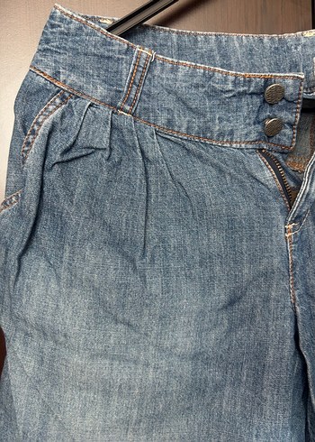 Kadın Mavi Kot Şort Bel Detaylı - Görsel 4