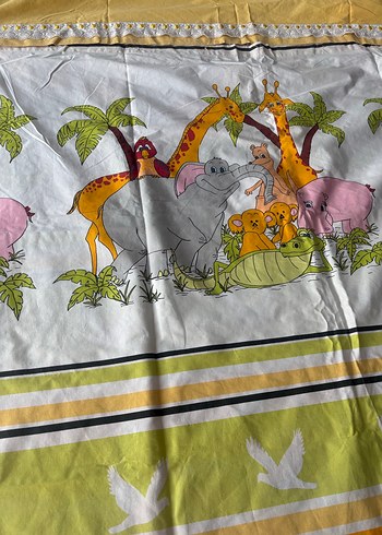 Nevresim yorgan kılıfı hayvan desenli ve düğmeli - Görsel 2