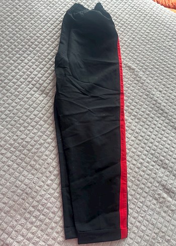 Kırmızı şeritli Spor Kumaş Pantolon - Görsel 2
