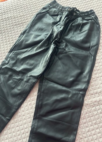 Kadın Siyah Deri pantolon - Görsel 3