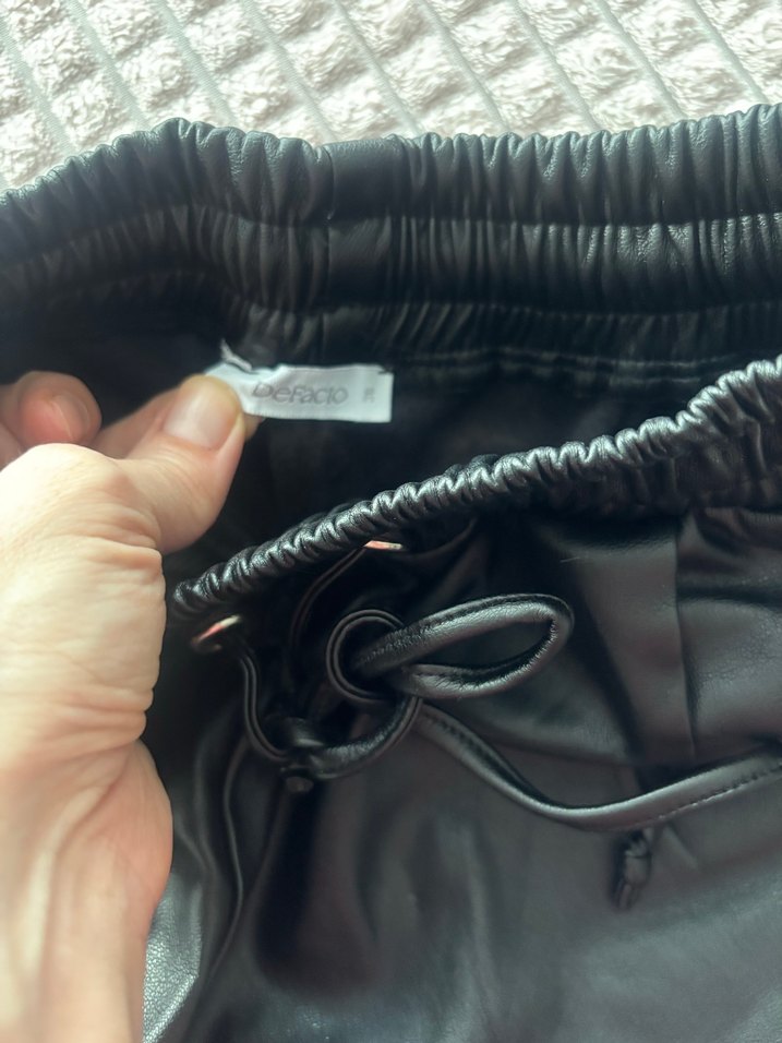 Kadın Siyah Deri pantolon - Görsel 2