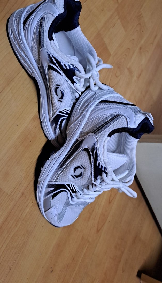 Beyaz Bağcıklı Kadın Spor Ayakkabı - Görsel 2