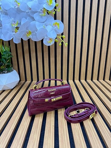 Guess Çanta