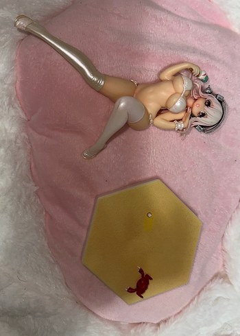 Beach Queens Super Sonico Figür