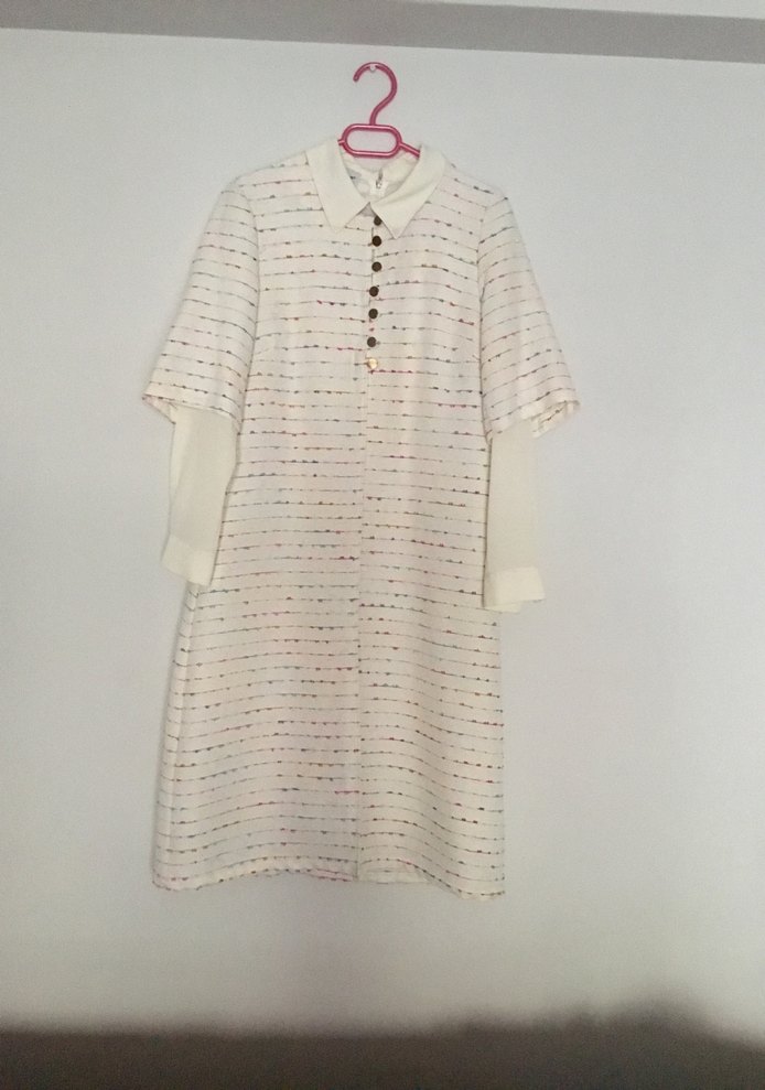 Düğmeli Beyaz Uzun Kadın Tunik - Görsel 2