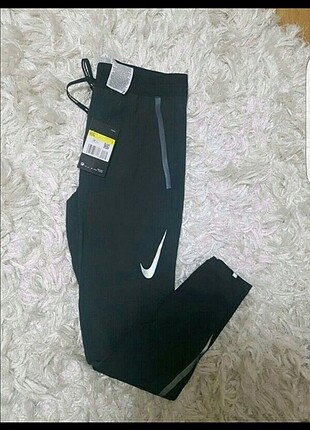 s Beden siyah Renk Nike Eşofman Altı