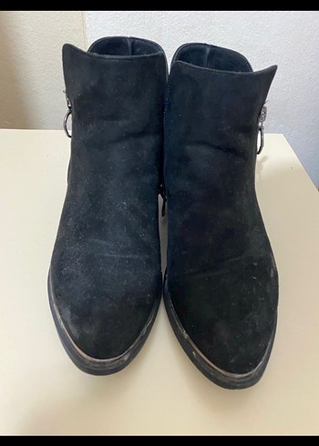 Siyah Süet Tokalı Kadın Botu - Görsel 8