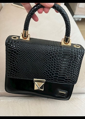 Klasik Siyah Yılan Desenli Deri Kadın Çanta - Görsel 4