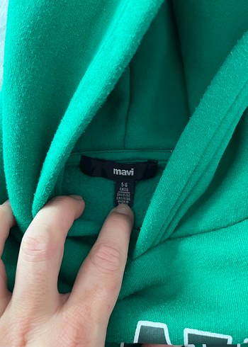Yeşil Kapüşonlu Mavi Baskılı Sweatshirt - Görsel 4