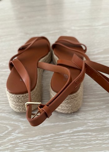 Derimod Hasır Taban Sandalet - Görsel 4