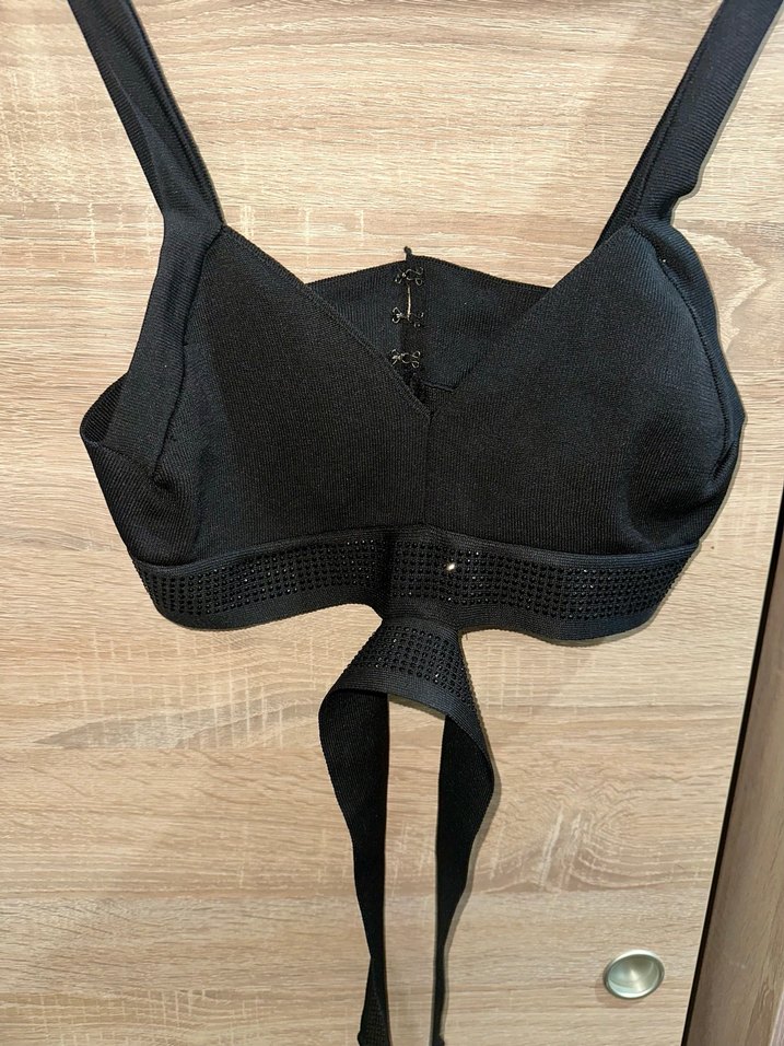 Siyah V Yaka Kemerli Mini Büstiyer - Görsel 2