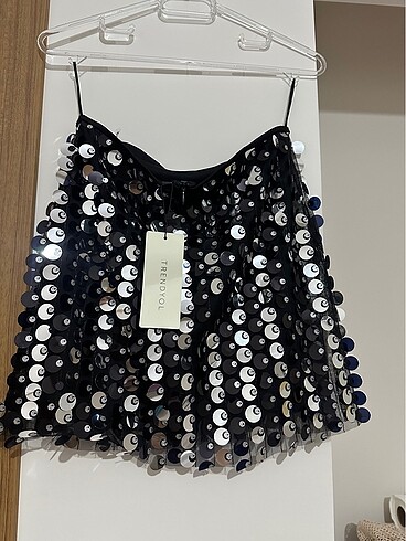 34 Beden Pullu payetli mini etek