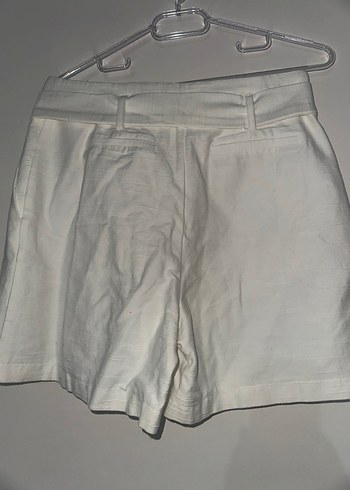 Beyaz Kemerli Keten Mini Bermuda Şort - Görsel 5