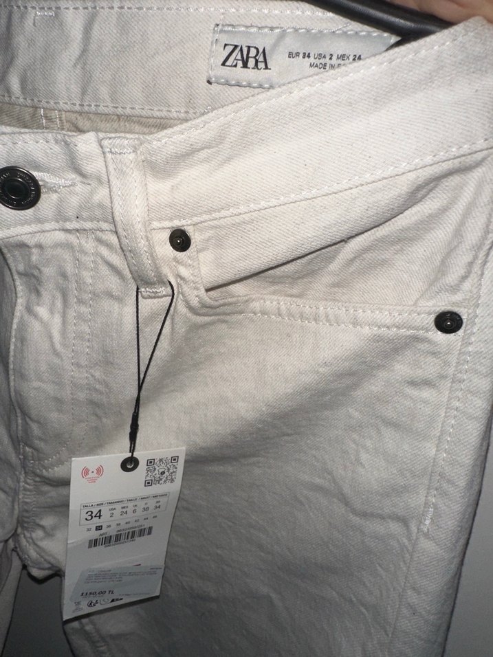 Zara Orta Bel Straight Fit Jean - Görsel 3