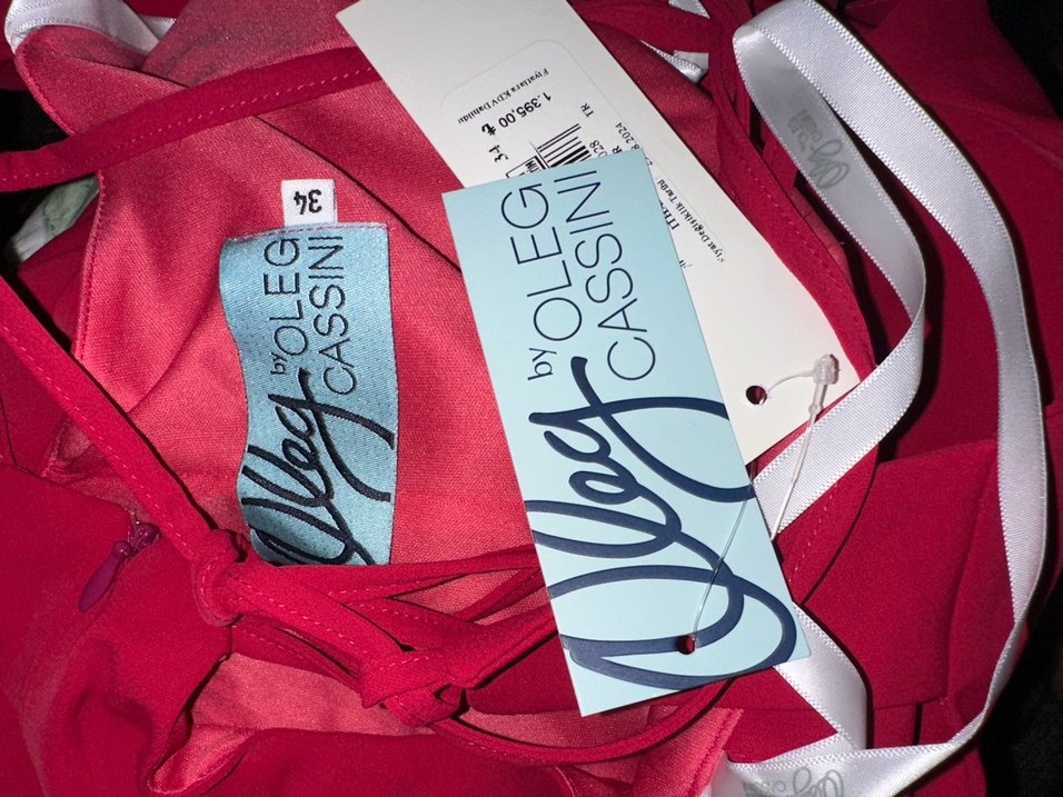 Oleg Cassini Fuşya İnce Askılı Yırtmaçlı Krep Elbise - Görsel 4