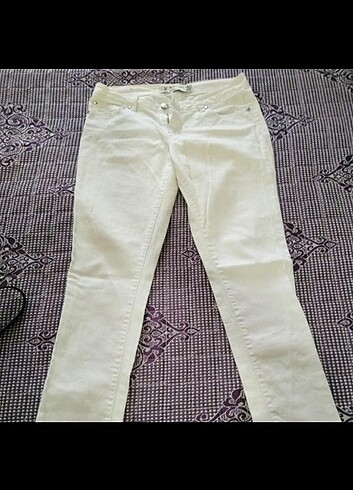 Diğer Krem rengi beyaz pantolon