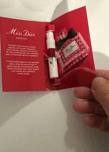 Beden Dior Miss Dior Essence Kadın Parfümü