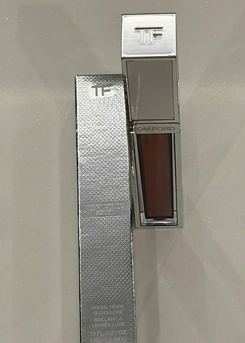 Bej Parlak Dudak Parlatıcısı Gloss Luxe - Görsel 6