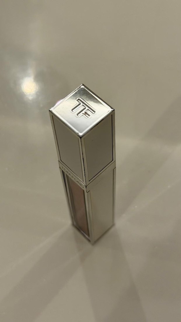 Bej Parlak Dudak Parlatıcısı Gloss Luxe - Görsel 5