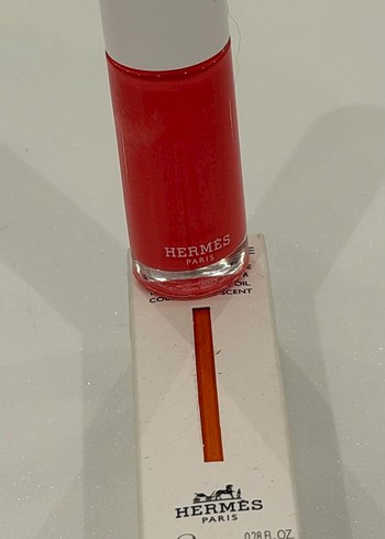 Hermès Parlak Kırmızı Dudak Parlatıcısı - Görsel 4