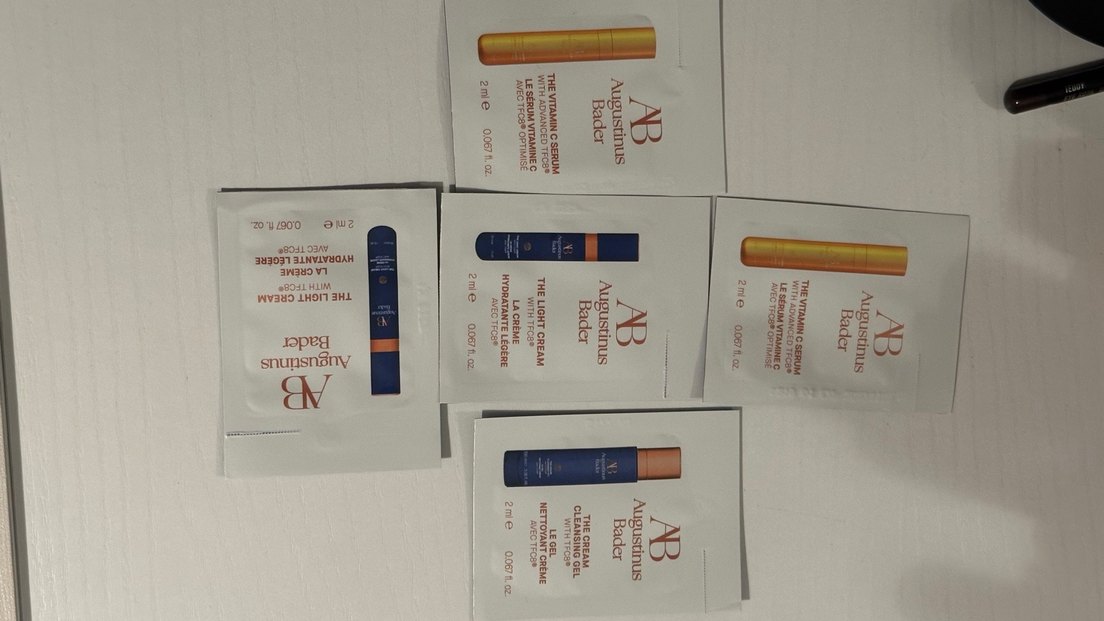 Augustinus Bader Açık Ton BB Krem Örnekleri - Görsel 3