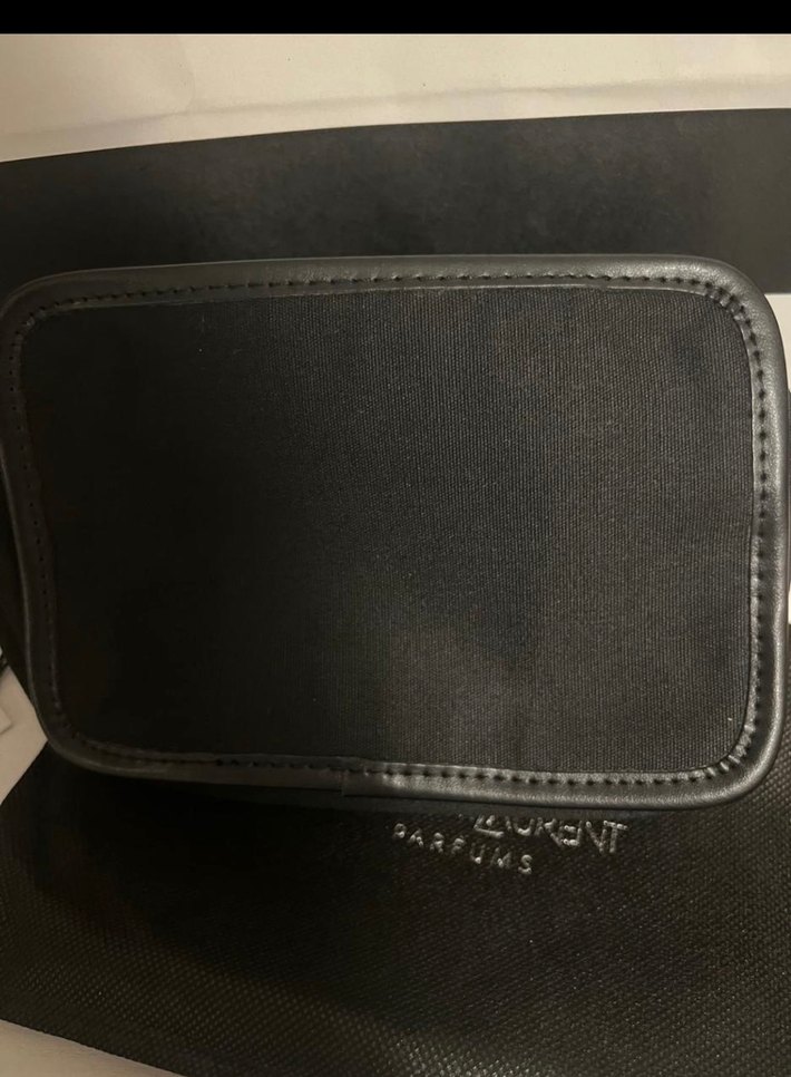 Orijinal YSL makyaj çantası - Görsel 5