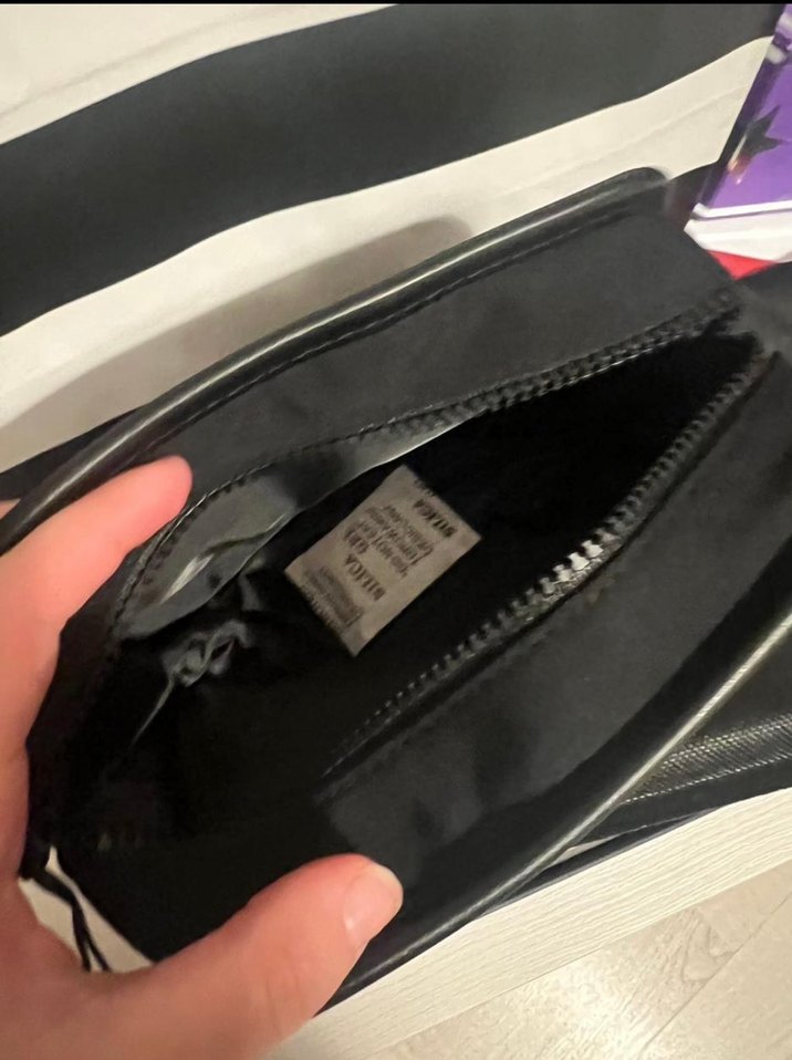 Orijinal YSL makyaj çantası - Görsel 3