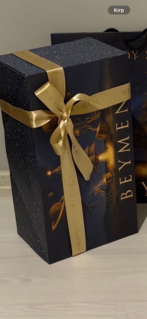 Altın Renkli Parlak Kurdeleli Hediye Kutusu büyük boy - Görsel 2