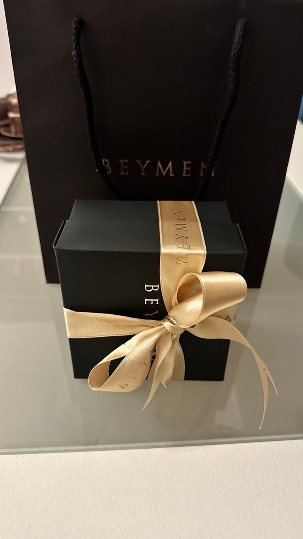 Beymen Altın Renkli Kurdeleli Hediye Kutusu poşeti - Görsel 5