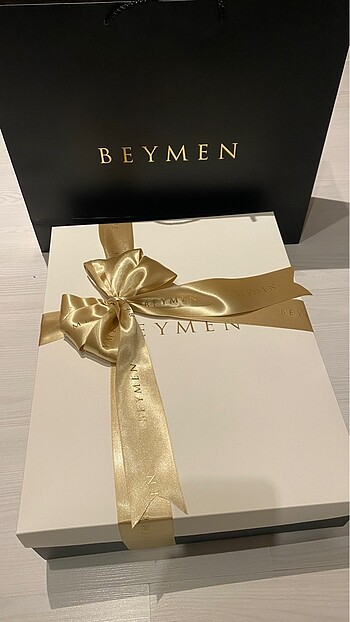 Beymen Hediye kutusu poşeti kurdele pelur kağıt
