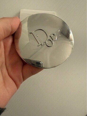 Dior ayna