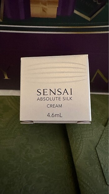SENSAI ABSOLUTE SILK CREAM 4,6 ml