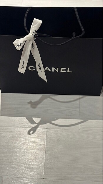  Beden siyah Renk Chanel kurdeleli poşet
