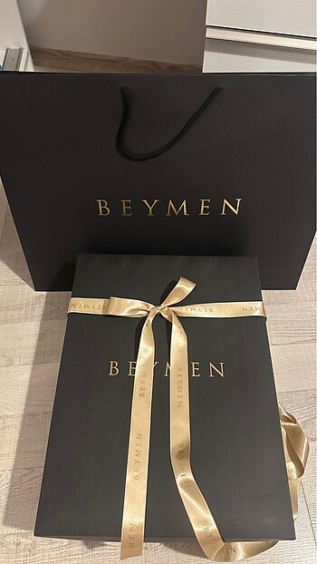  Beden siyah Renk Kutu poşet kurdele