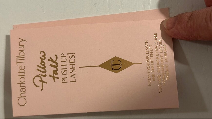 Charlotte Tilbury Pillow talk Push Up Lashes