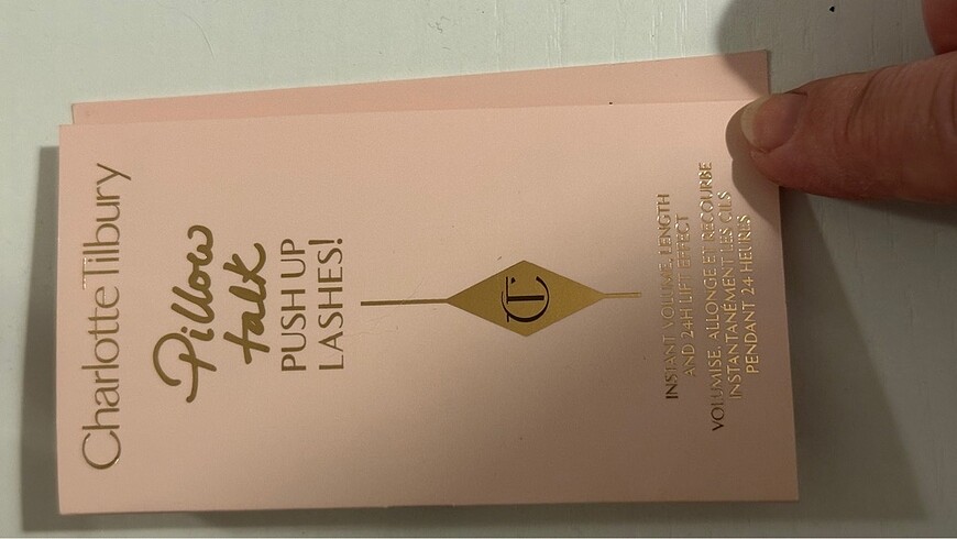 Beden Charlotte Tilbury Pillow talk Push Up Lashes