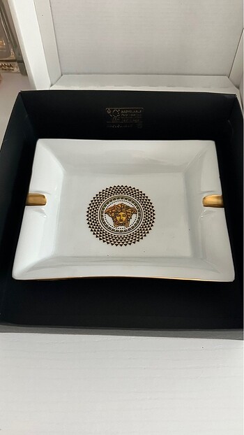 Versace küllük gold kenarlı Beymen kutulu göndereceğim