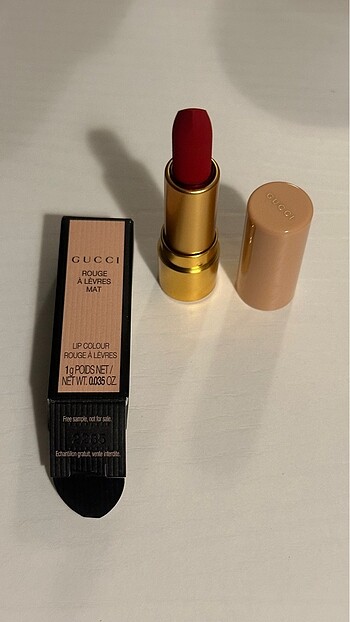 Gucci Gucci Rouge A Levres Mat Lip Colour