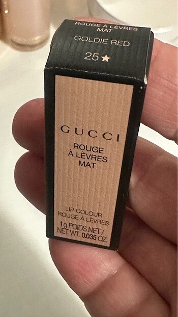 Beden kırmızı Renk Gucci Rouge A Levres Mat Lip Colour
