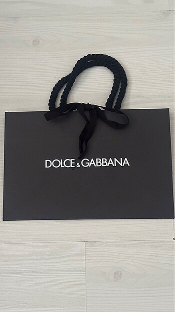 Dolce & Gabbana kurdeleli poşet