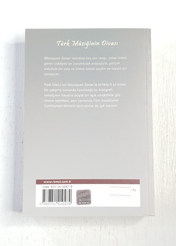 Cumhuriyet'in Divası Müzeyyen Senar Biyografi Kitabı