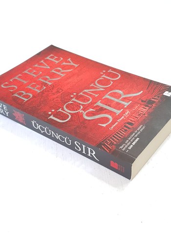 Beden Renk Üçüncü Sır - Steve Berry | BİLGE KÜLTÜR SANAT