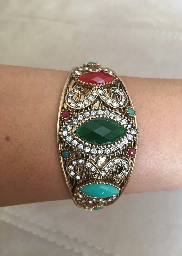 Taşlı desenli Bileklik - Görsel 2