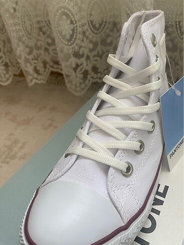 39 Beden beyaz Renk Converse