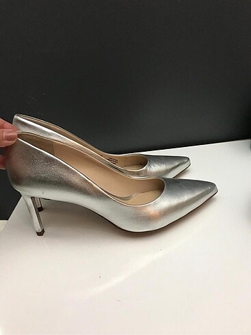 H&M kadın stiletto gümüş ayakkabı